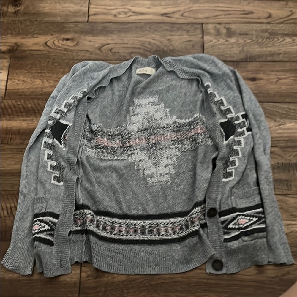 Hollister Gray and Black Patterned Cardigan